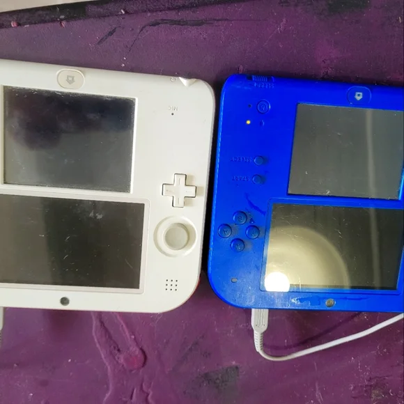 Nitendo 2Ds - Picture 1 of 2